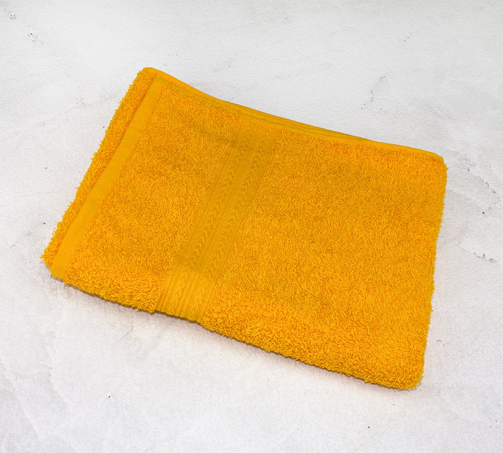 Махровое полотенце 40х70 Байрамали Желтого цвета