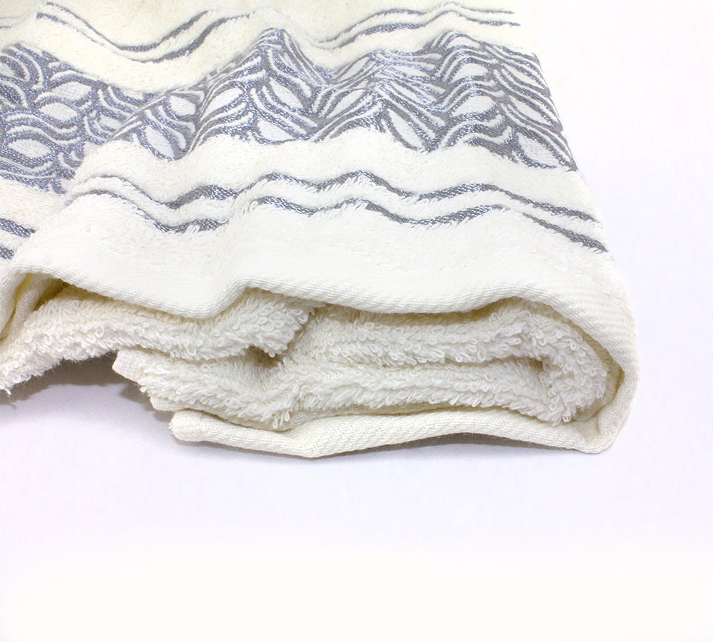 Махровое полотенце Gursan плотностью 400гр белого цвета